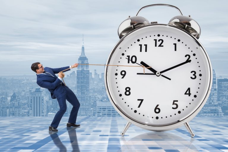 أهمية الوقت في حياة الإنسان