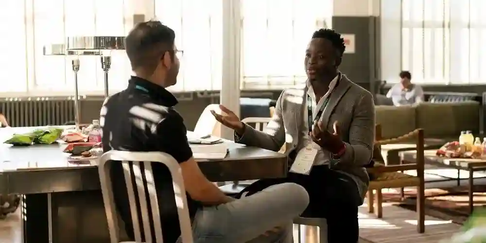 مشاكل الموارد البشرية: الحفاظ على هدوئك عند التعامل مع الموظفين الصعبين