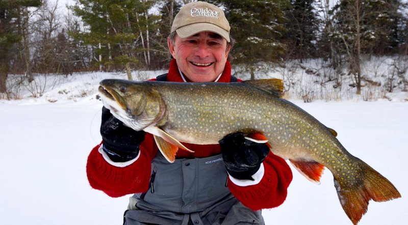 Discover ice fishing live demo